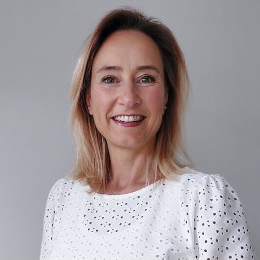 Gwenda Nielen