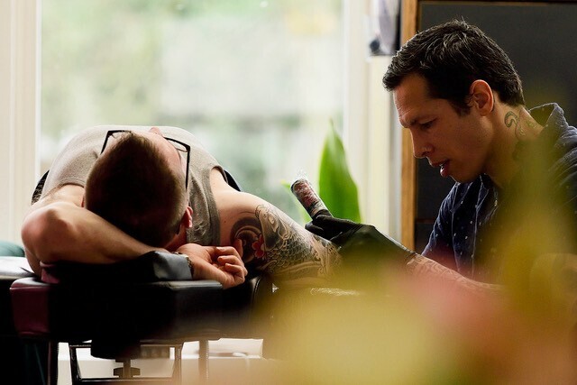 Bunker Tattoo Roger 2