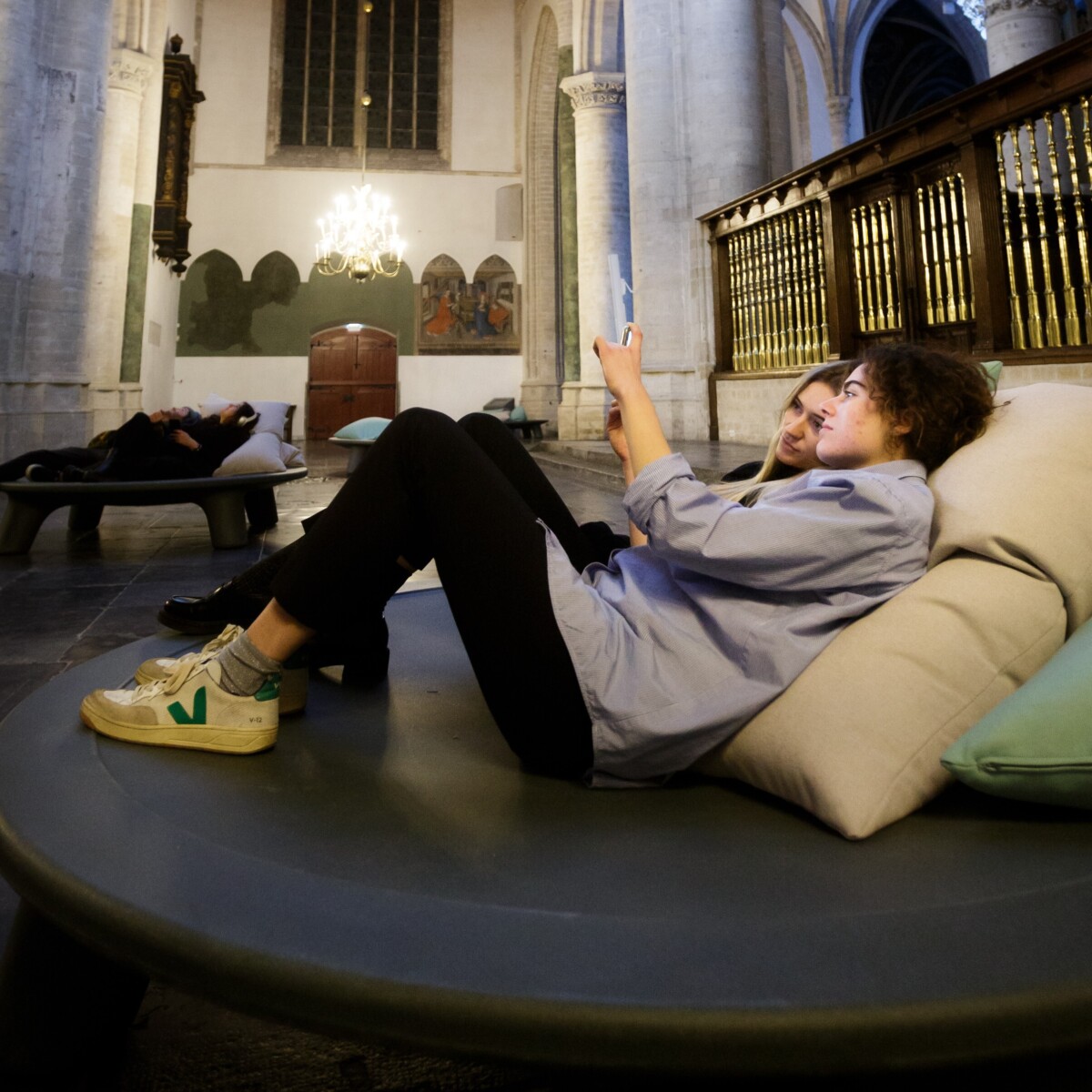 Flying Dishman in de Grote Kerk Breda foto Fred Ernst